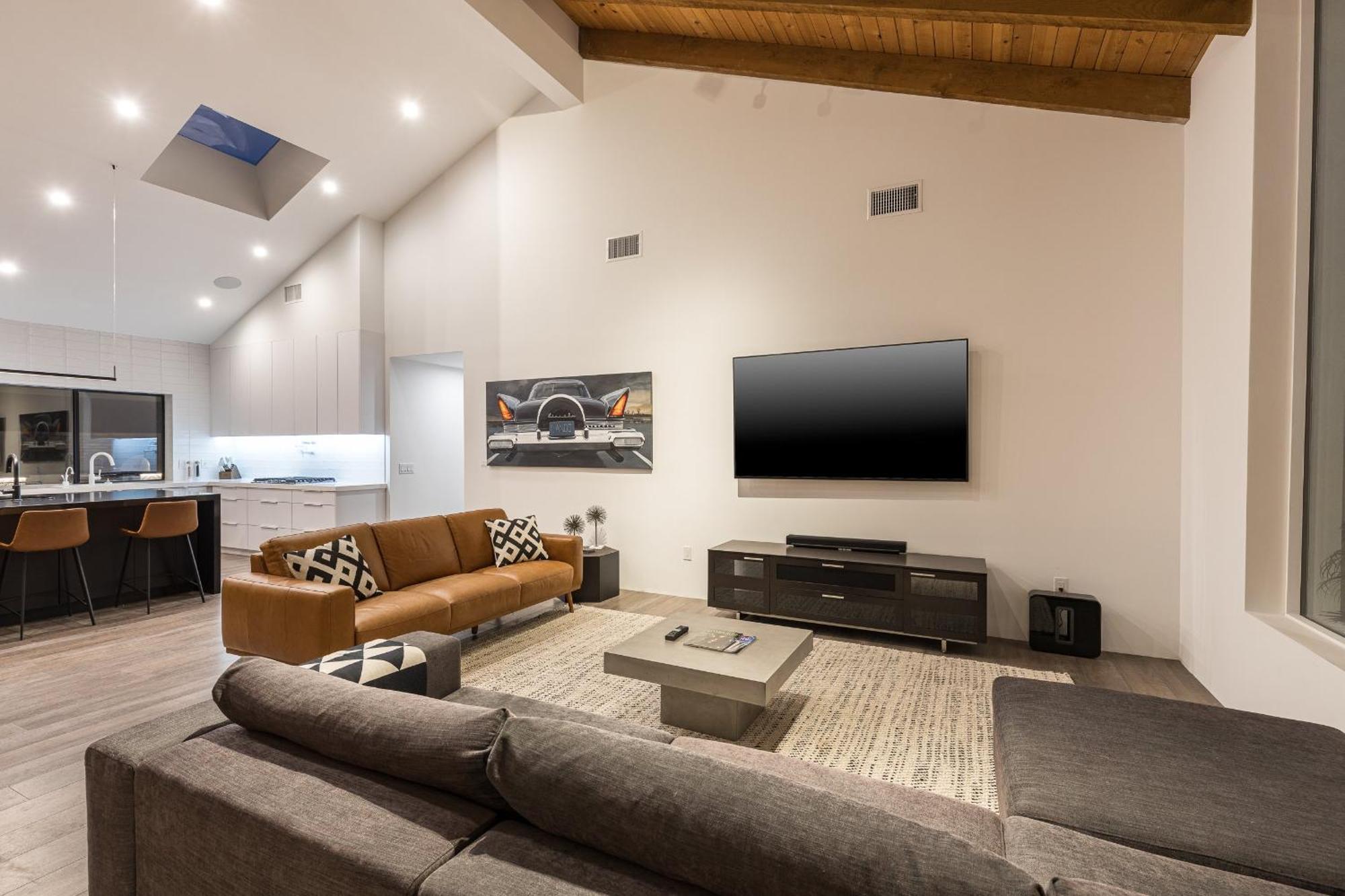 Luxury Micro-Resort, Theater, Sauna, Heated Pool Phoenix Ngoại thất bức ảnh